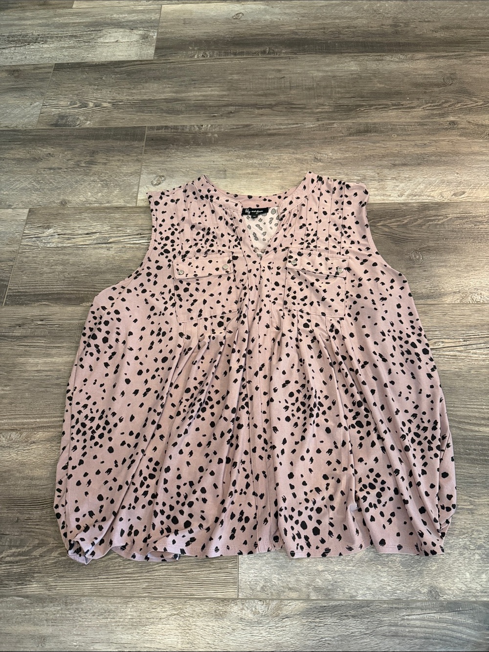 Lilly Morgan Sleeveless Pink Animal Print Flowing Women's Top